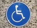 Hinweisschild für Behinderte